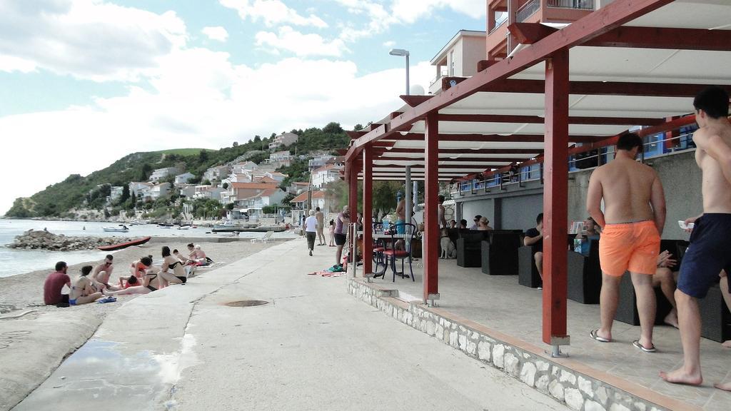 Holiday Home Apartment Tedo Klek Dış mekan fotoğraf
